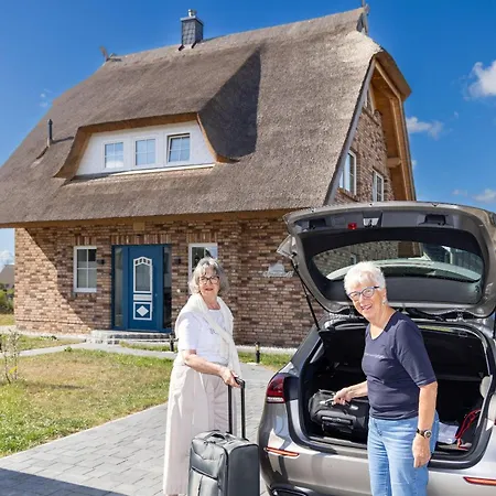 Ferienhaus-reethaus-nordlicht * Dranske